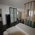 شقة With A Shared Sauna In بيشلباخ