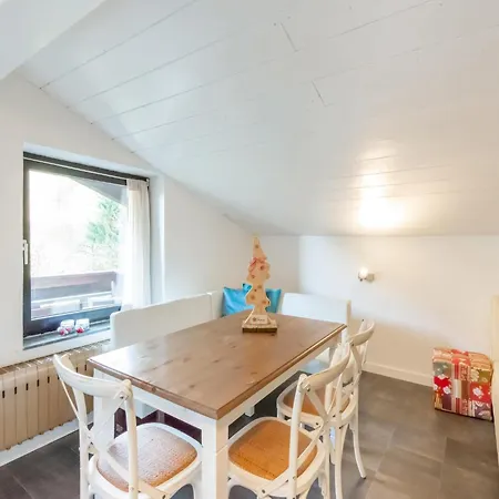 With A Shared Sauna In Apartment