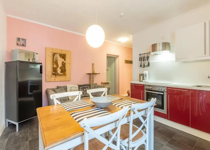 With A Shared Sauna In Apartment