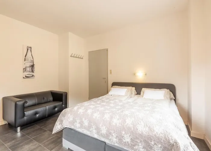 Apartment With A Shared Sauna In